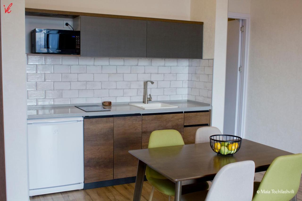 Aura Sameba, Luxury Apartment Tbilisi Bagian luar foto