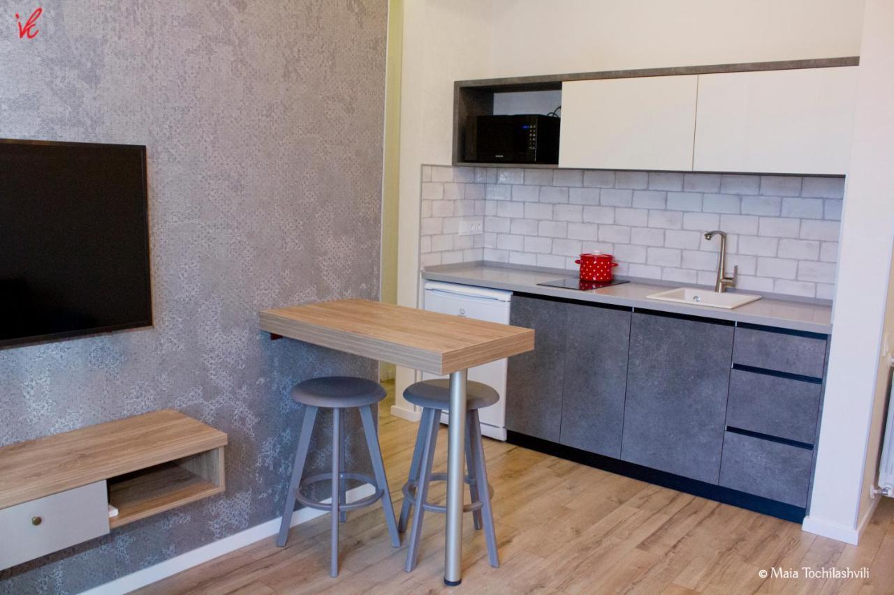 Aura Sameba, Luxury Apartment Tbilisi Bagian luar foto