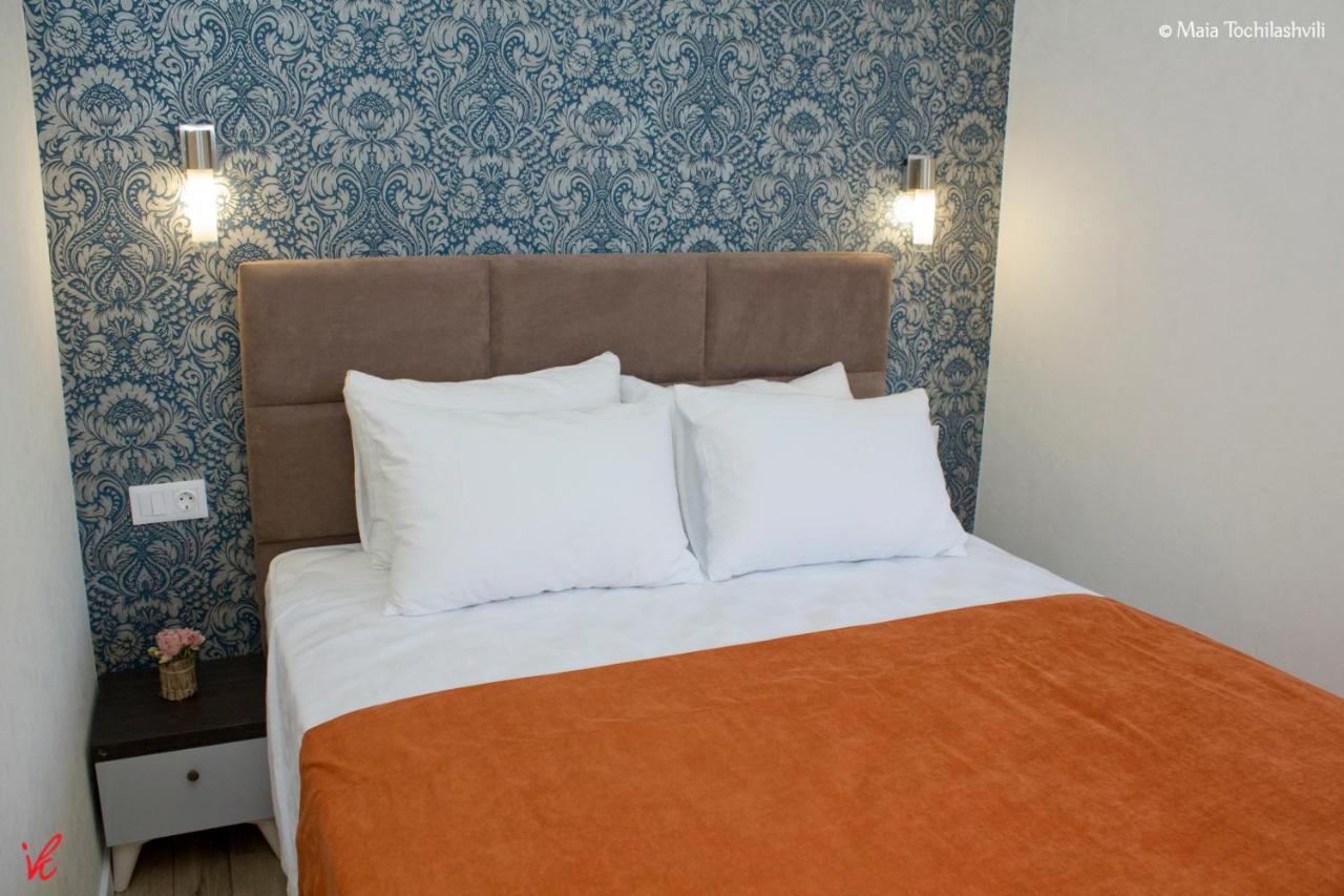 Aura Sameba, Luxury Apartment Tbilisi Bagian luar foto
