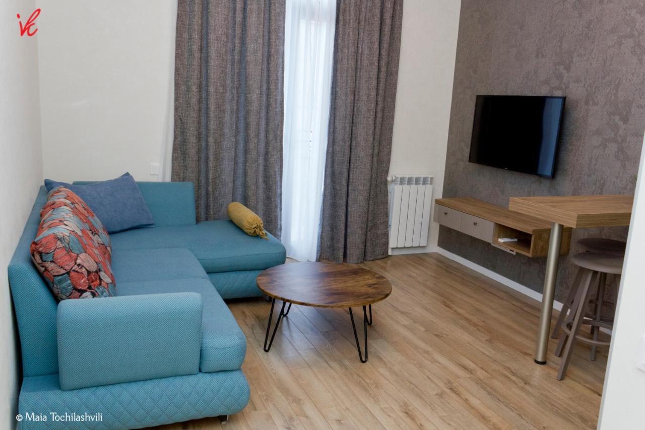 Aura Sameba, Luxury Apartment Tbilisi Bagian luar foto
